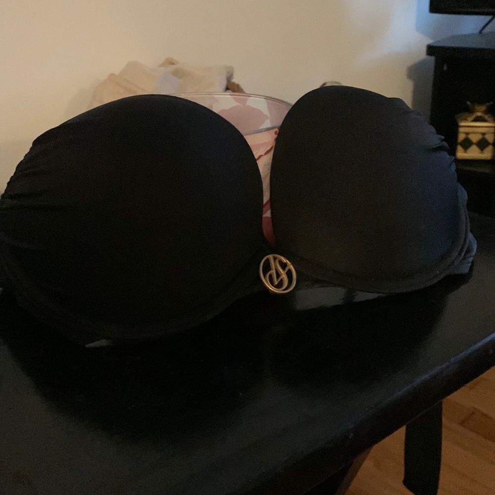 Victoria secret push up very padded bra. Double your size style